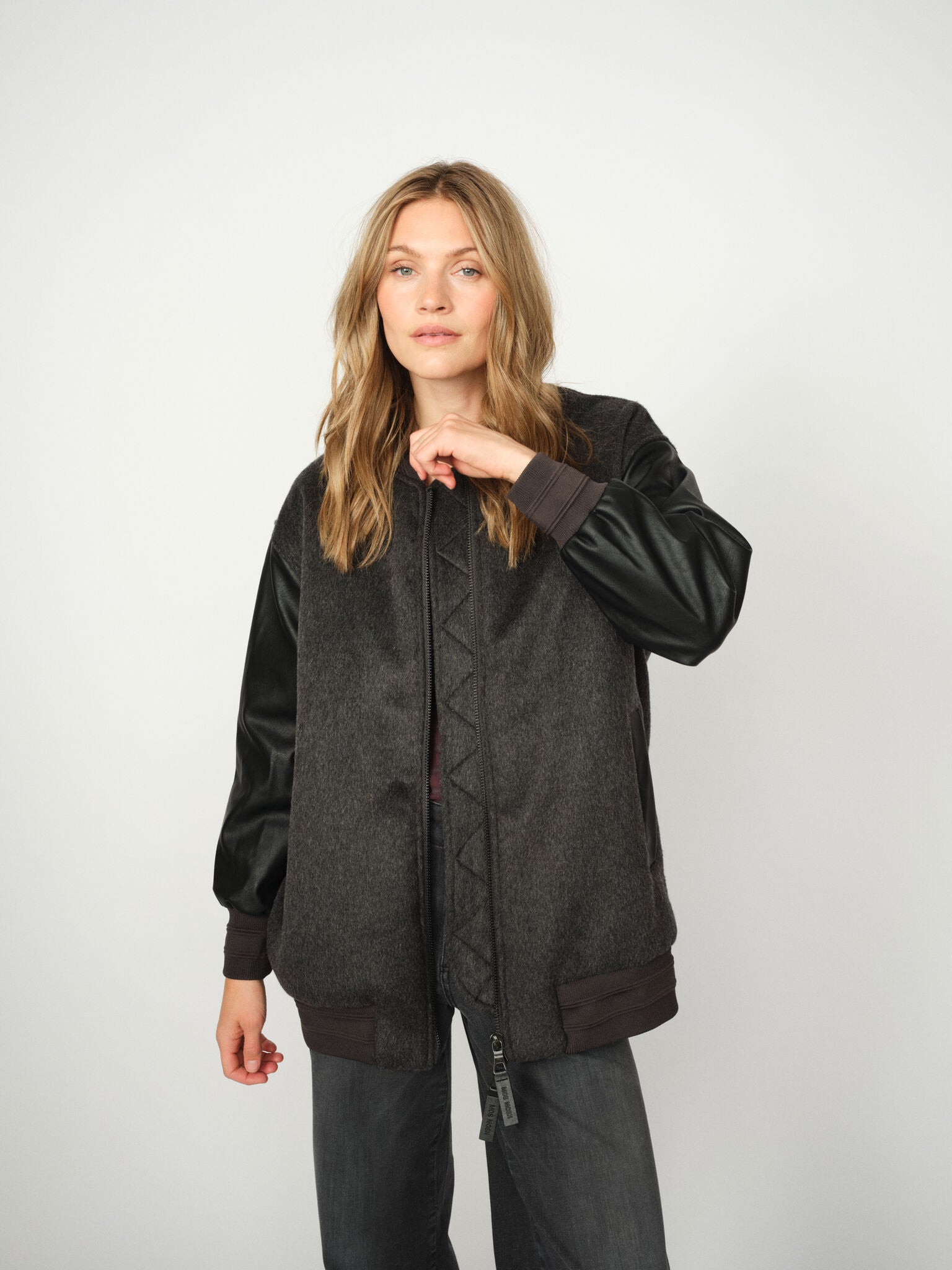 Modelshot / Phantom / Detail